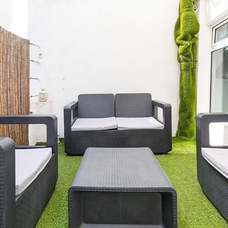 Baron Suites Reina Valencia Buitenkant foto