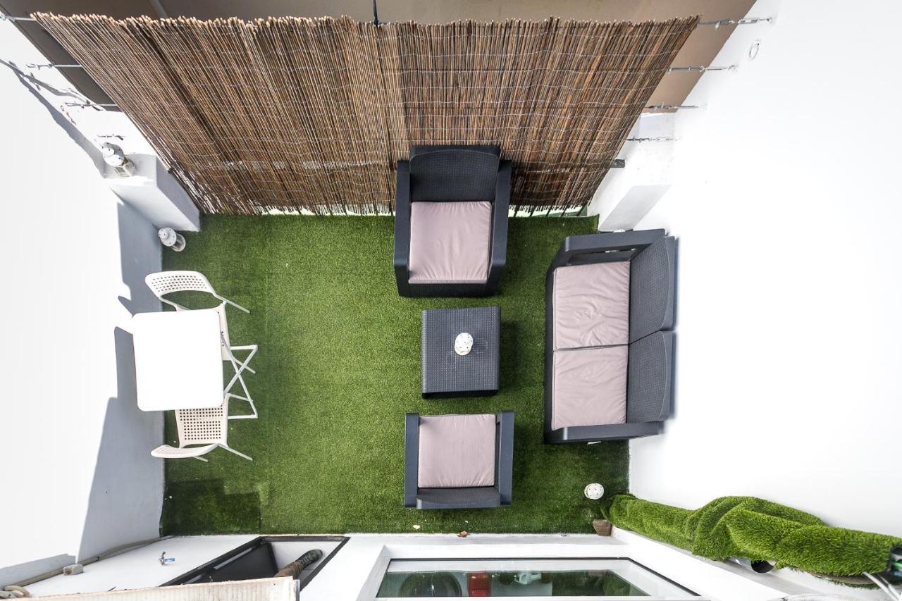 Baron Suites Reina Valencia Buitenkant foto