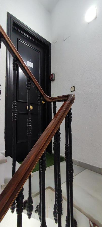 Baron Suites Reina Valencia Buitenkant foto
