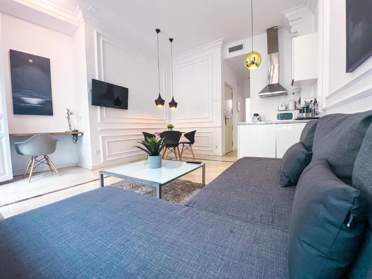 Baron Suites Reina Valencia Buitenkant foto