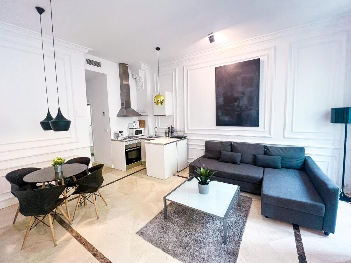 Baron Suites Reina Valencia Buitenkant foto