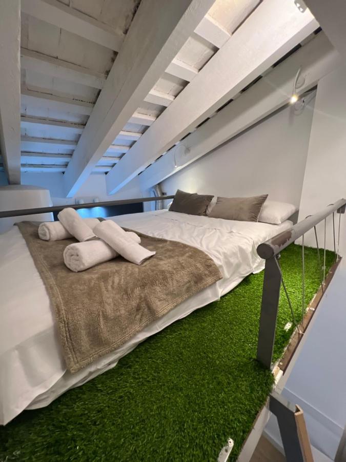 Baron Suites Reina Valencia Buitenkant foto