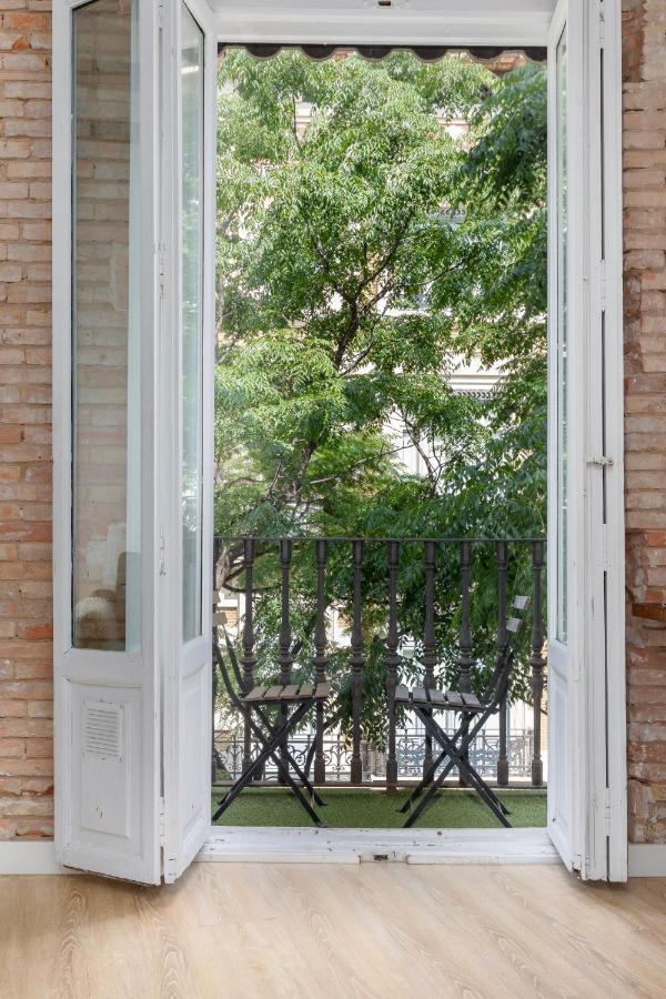 Baron Suites Reina Valencia Buitenkant foto