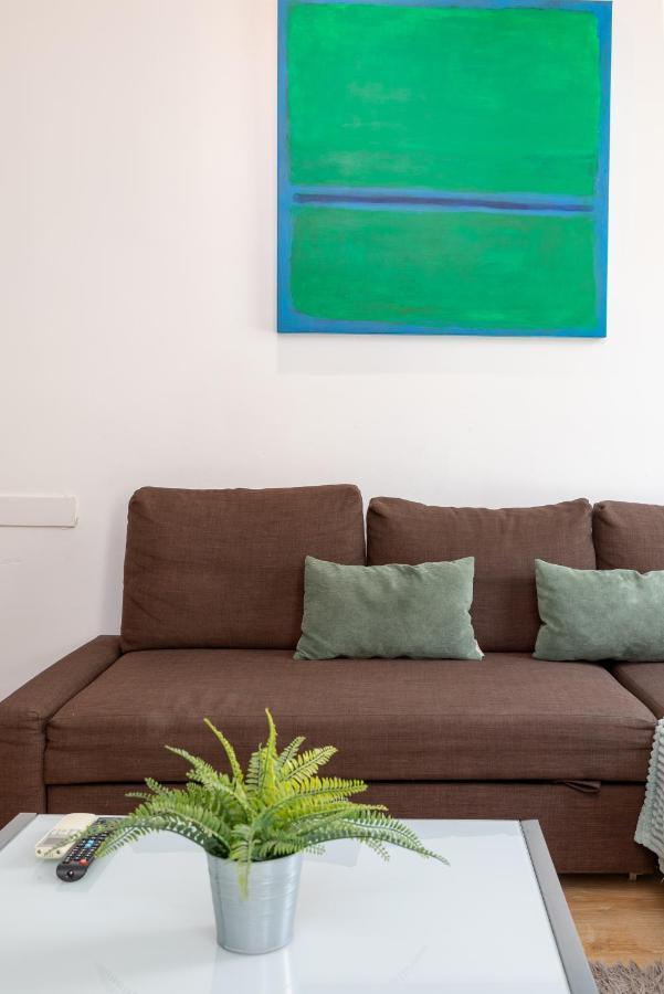 Baron Suites Reina Valencia Buitenkant foto
