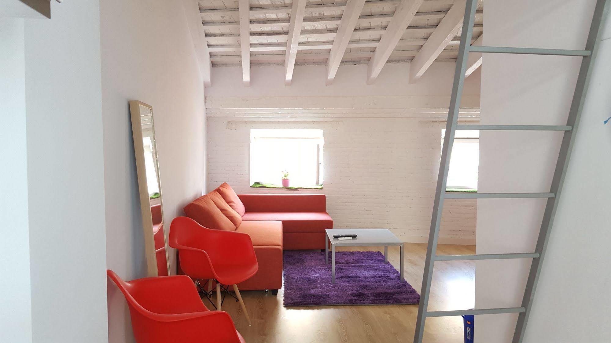 Baron Suites Reina Valencia Buitenkant foto